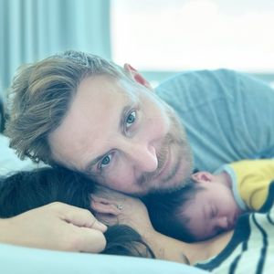 "Liebe liegt in der Luft": David Guettas Baby wurde geboren