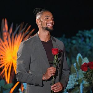Bachelor-Sensation! 2024 gibt es gleich zwei Rosenkavaliere