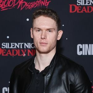 Dieser Schauspieler verkörpert "Heated Rivalry"-Bösewicht