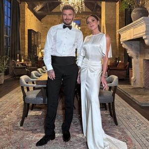 David Beckham im freshen Look in Paris unterwegs