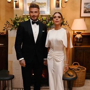 Nach Davids Ritterschlag: Victoria Beckham schwärmt von ihm