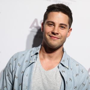 Nach 6 Jahren Liebe: "Glee"-Star Dean Geyer hat sich verlobt