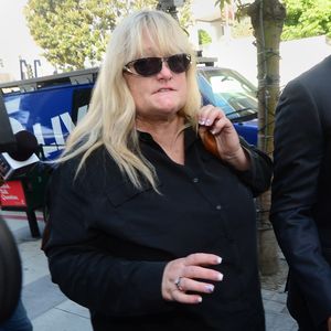 Debbie Rowe auf dem Weg zum Gericht in Los Angeles im August 2013