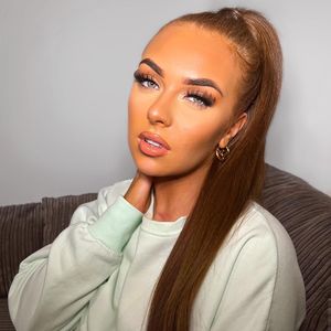 Nach Sieg gegen Krebs: Demi Jones bestätigt Trennungsgerücht