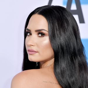 Nach Infarkt und Schlaganfällen: Demi Lovato hat Hirnschaden