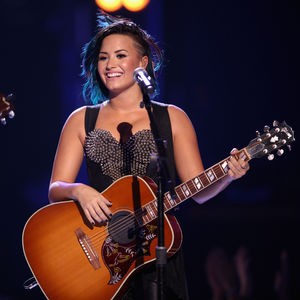 "Vagina-Tattoo" ade: Demi Lovato trennt sich von Jugendsünde