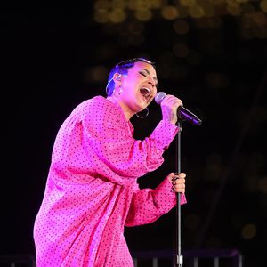 Neues Musikvideo: Demi Lovato singt aus dem Krankenhausbett
