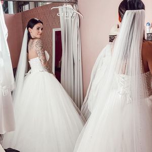 Guck mal, Henning: Das ist Denise Kappès im Hochzeitskleid