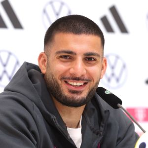 Nationalspieler Deniz Undav ist Papa einer Tochter geworden