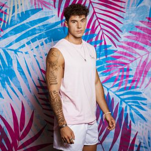"Love Island"-Dennis wurde von seiner Ex-Freundin betrogen!