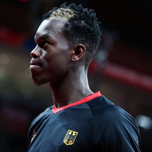 Spiel verpasst: NBA-Profi Dennis Schröder ist Papa geworden!