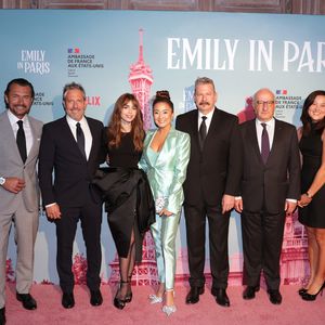 "Emily in Paris": Das solltet ihr über Staffel drei wissen!