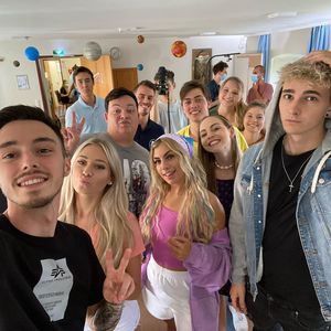Cast aus Social-Media-Stars: Alle Infos zu "Das Internat"!
