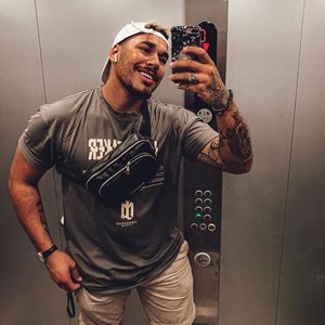 So versteht sich James mit "Berlin - Tag & Nacht"-Kollegen