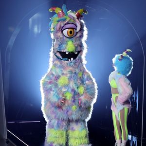 Mehrere Verdächtige: Wer ist der "Masked Singer"-Lulatsch?