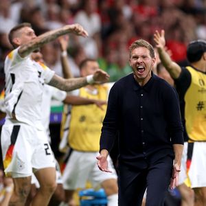 Mit Spielerfrauen: So feierte die DFB-Elf ihren Gruppensieg