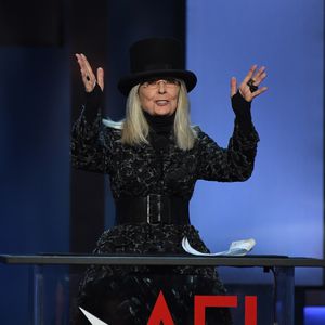 "Hatte Hautkrebs": Darum trägt Diane Keaton immer Hüte