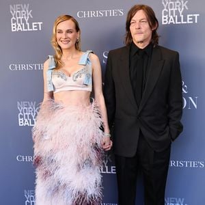 Seltener Moment: Diane Kruger turtelt mit ihrem Norman