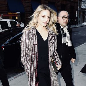 Nach Trennungs-News: Dianna Agron ohne Ehering gesichtet!