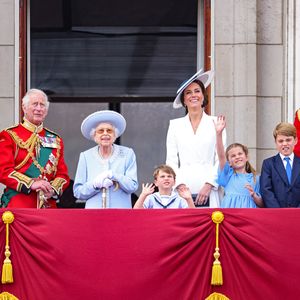 Erstmals ohne die Queen: Royals veranstalten Weihnachtslunch