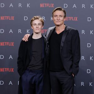 Dunkel wird's: So ist Deutschlands erste Neflix-Serie "Dark"