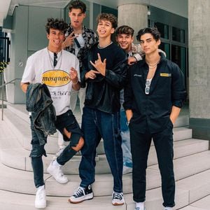 TikTok-Stars mit Penthouse: Elevator Boys zeigen neue WG