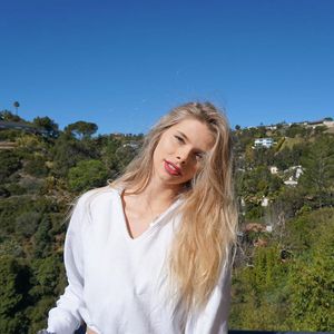 Doch kein Liebes-Aus? Ex-GNTM-Larissa kauft One-Way-Ticket