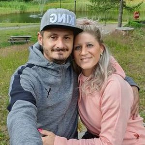 "Hochzeit auf ersten Blick"-Samantha zeigt stolz Babybauch