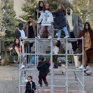 Ist dies das coolste Kardashian-Familienfoto aller Zeiten?