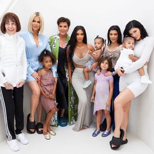 Wow-Pic: Fast alle Kardashian-Jenner-Girls posieren zusammen