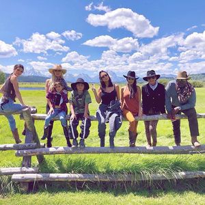 Natur pur: Kardashians machen Familienbild "ohne Filter"