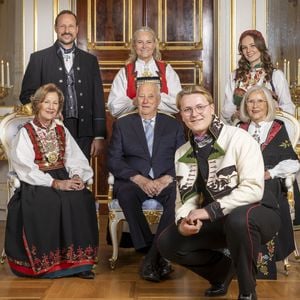 Lenkt das norwegische Königshaus vom Marius-Skandal ab?