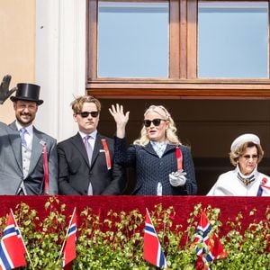 Sorge um Harald: Die Königsfamilie verlässt Klinik wieder