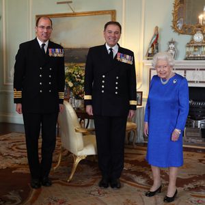 Noch nicht in Quarantäne: Queen hält letzte Meetings ab