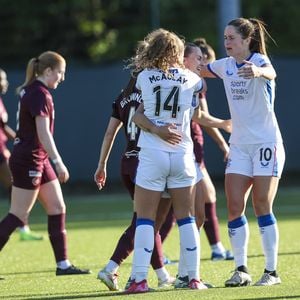 Nach Akne-Mobbing: Fußballclub löscht Fotos von Skye Stout
