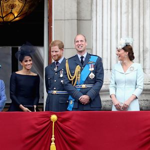 Darum müssen sich Harry und Meghan mit den Royals versöhnen!