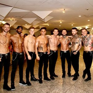 Stripper Basti bei Bachelorette: Das sagt das SixxPaxx-Team!