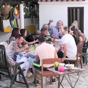Alk-Eskapaden 2018: Trinken Sommerhaus-Stars wieder so viel?