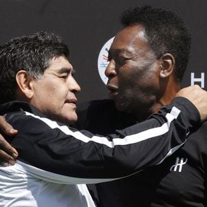 "Liebe dich": Pelé widmet Maradona (†60) emotionale Worte