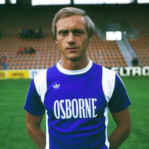 Der VfL Bochum trauert: Fußballlegende Dieter Versen ist tot
