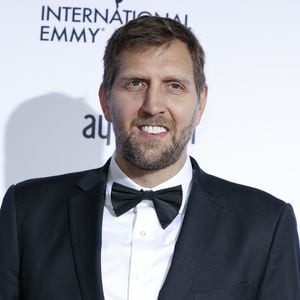 Große Geste: Deutsche Nationalmannschaft ehrt Dirk Nowitzki