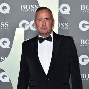 DJ Fat Tony macht Missbrauch im Jugendalter öffentlich