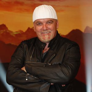 80 Kippen am Tag: DJ Ötzi gab das Rauchen dank Hypnose auf