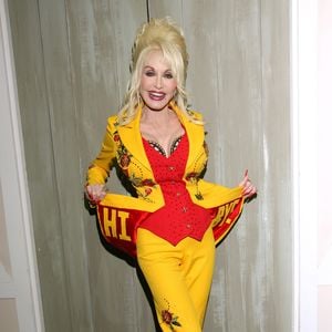 Nichte enthüllt: Darum hielt Dolly Parton Krankheit geheim