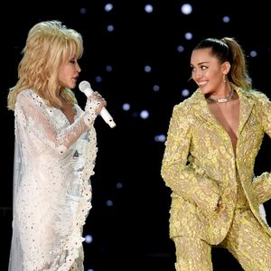 Verrücktes Geschenk: Das bekam Miley Cyrus von Patin Dolly!