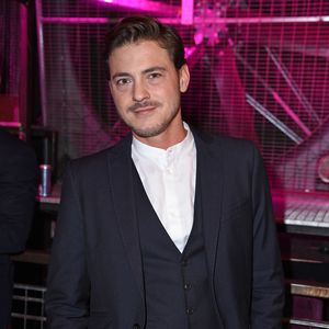 "Prince Charming"-Star Dominic Smith (†33) wurde beerdigt