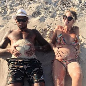 Sarah Harrisons Schwangerschaft ist wohl "einfach passiert"!