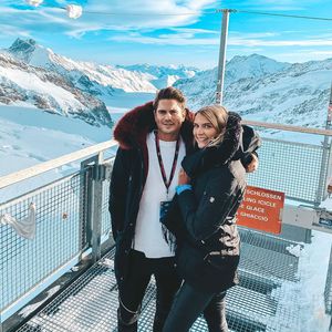 Halbes Jahr ein Paar: Dominik Bruntner glücklich mit Jolina