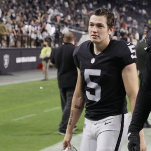 Zwei Tage nach Debüt-Spiel: Deutscher NFL-Spieler entlassen!