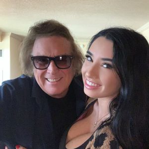 "American Pie"-Sänger (75) datet seit fünf Jahren 27-Jährige